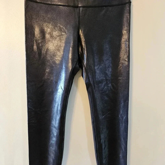 Knix High Rise Contour Waist Biker  Legging Moto Pants Black Size Large. - Picture 8 of 15